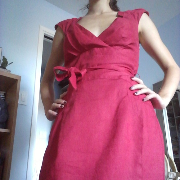 Red Linen Cocktail Dress - Picture 1 of 7